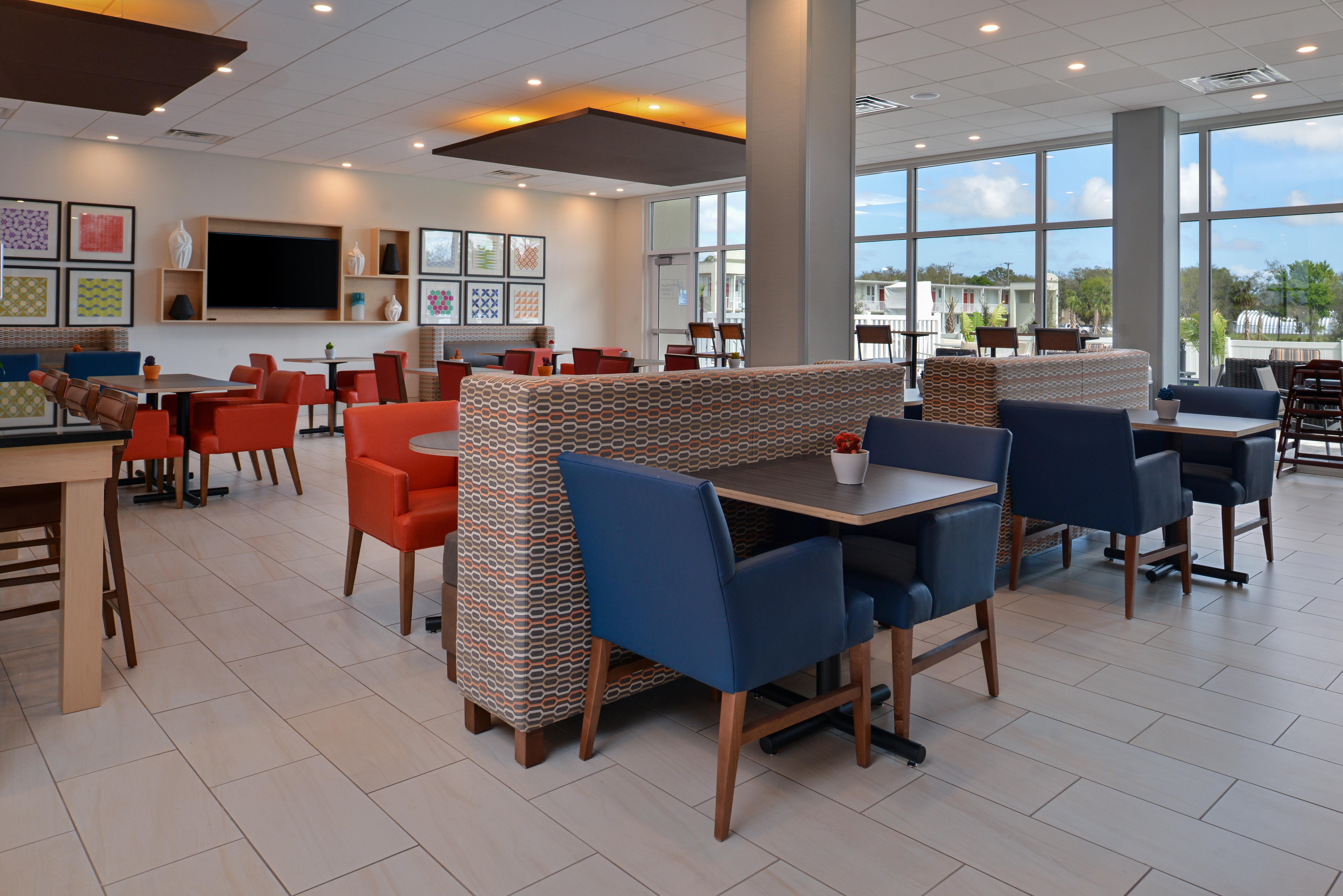Holiday Inn Express Melbourne West By Ihg West Melbourne Zewnętrze zdjęcie