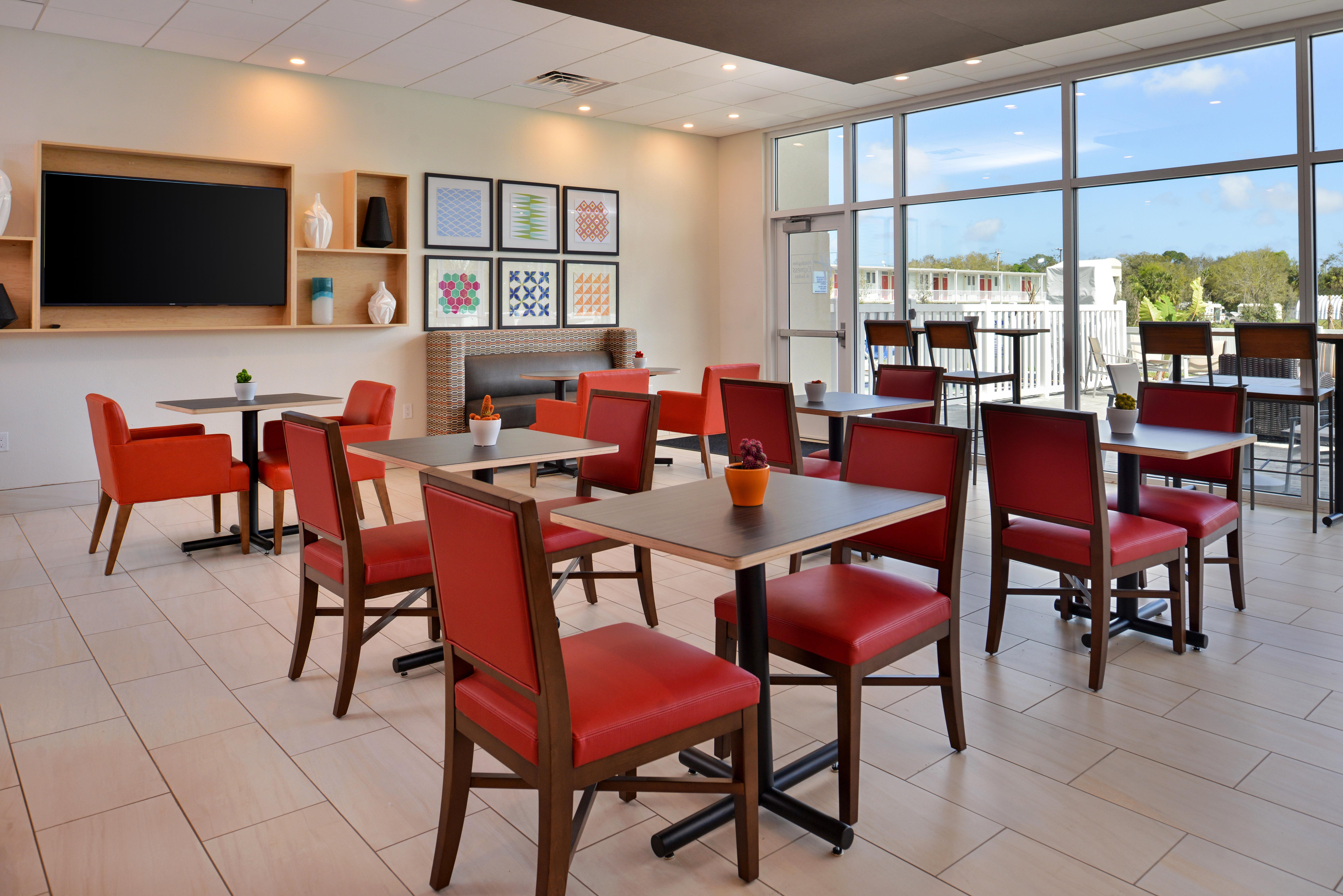 Holiday Inn Express Melbourne West By Ihg West Melbourne Zewnętrze zdjęcie