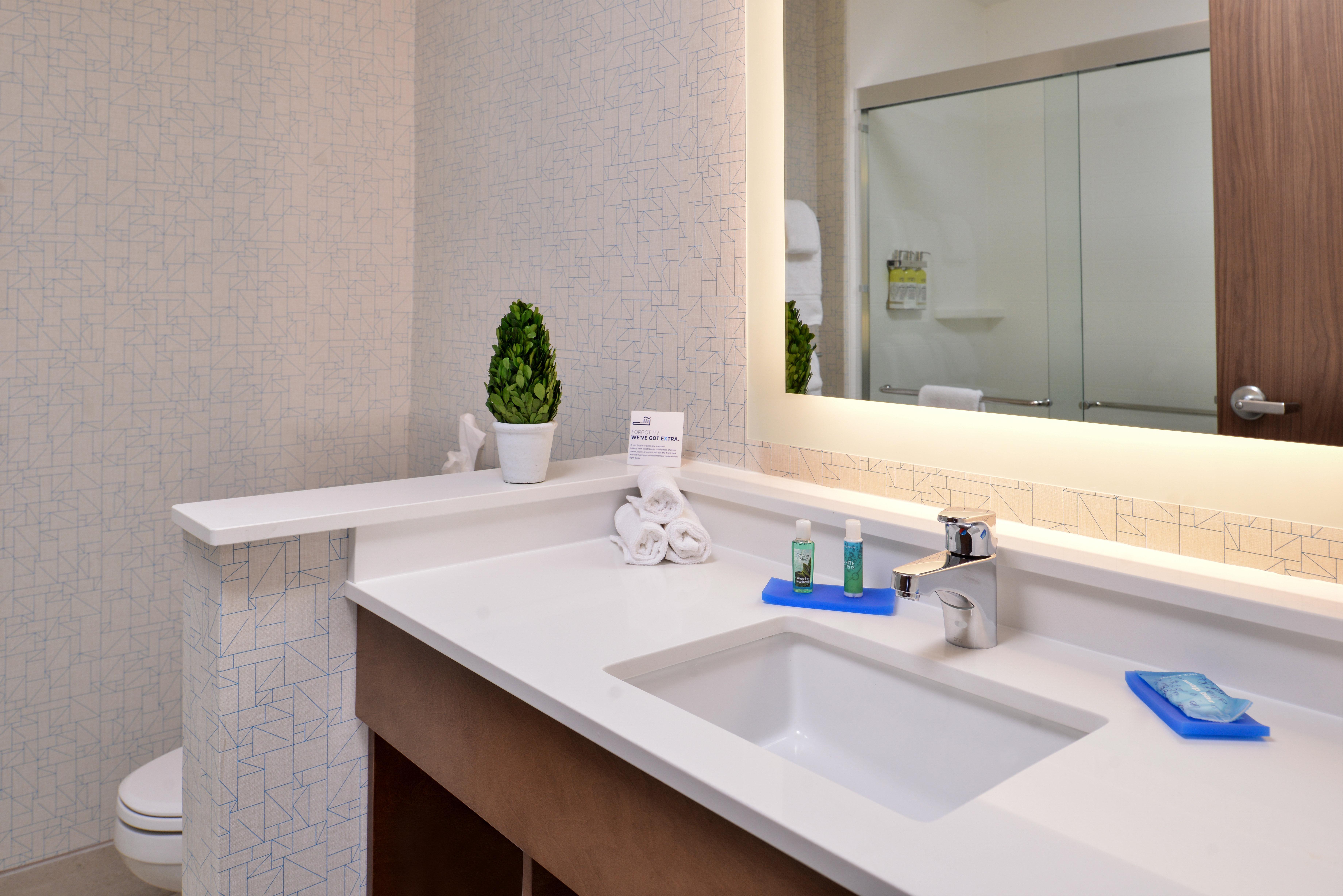 Holiday Inn Express Melbourne West By Ihg West Melbourne Zewnętrze zdjęcie